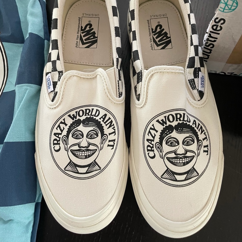 Vans John Van Hamersveld Crazy World